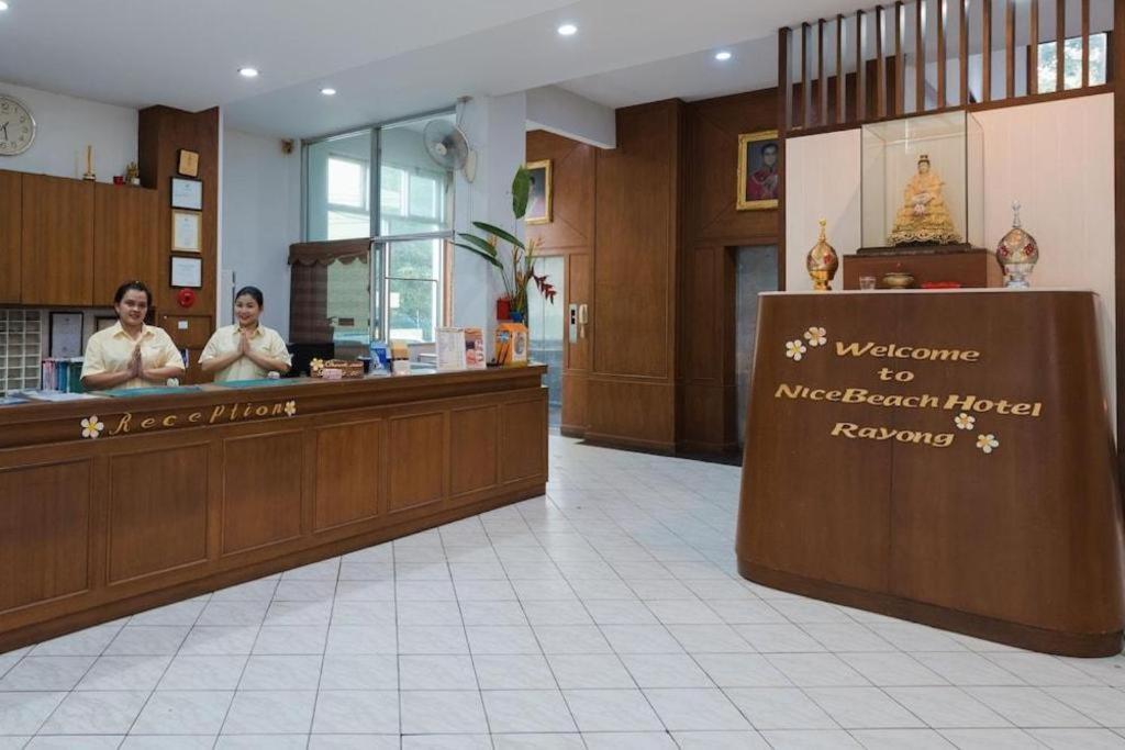 Hotel Nice Beach Hotel Rayong
