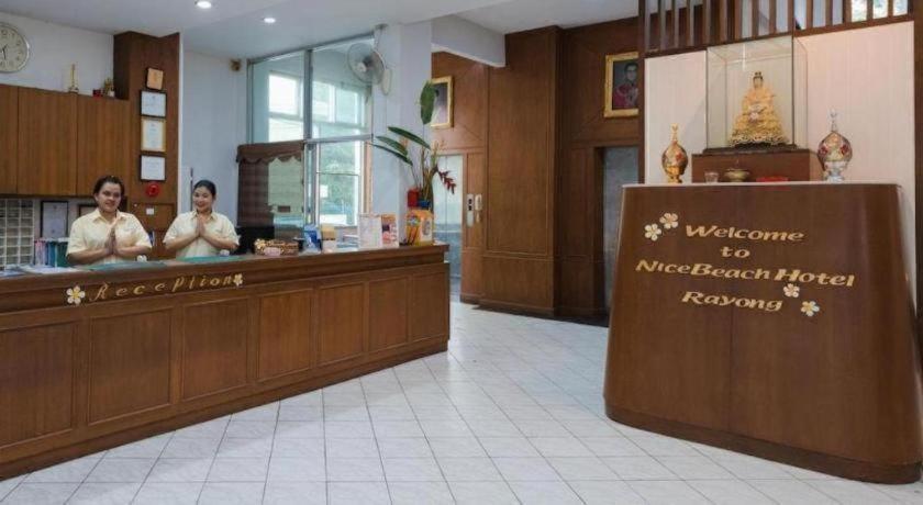 Nice Beach Hotel 3* Rayong