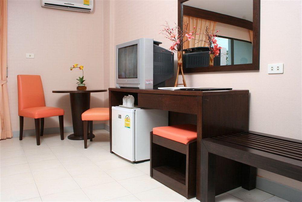 Hotel Nice Beach Hotel 3*